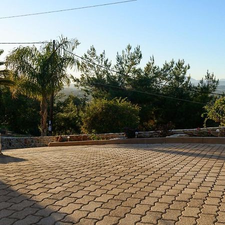 Aphrodite Mountain View Perion Luaran gambar